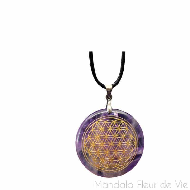 pendentif en pierre naturelle gravee fleur de vie amethyste mandala fleur de vie 11