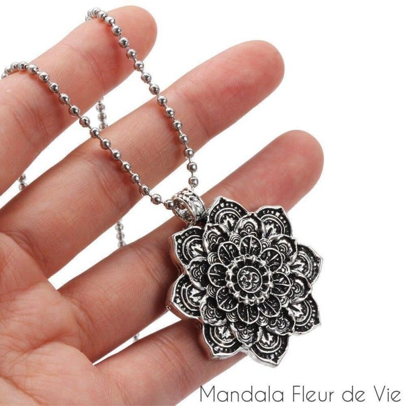 pendentif mandala fleur de lotus om mandala fleur de vie 4